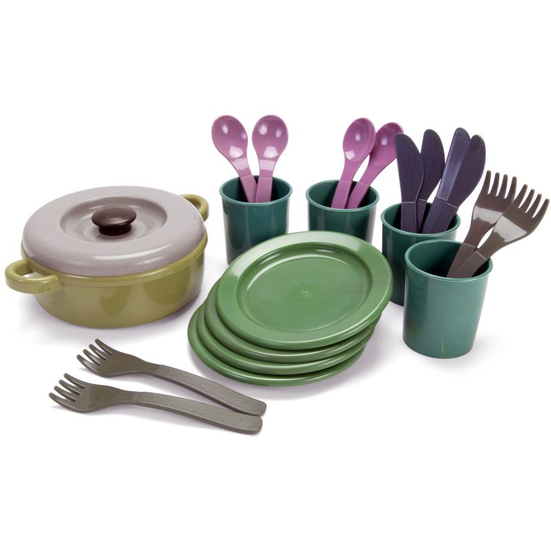 Service Green Bean Dantoy avec casserole, assiettes et couverts